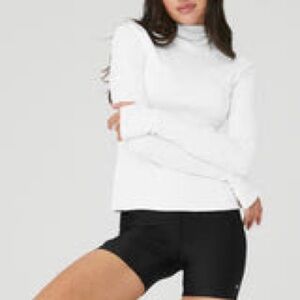 ALO Yoga ALOSOFT RIBBED FRONTRUNNER LONG SLEEVE
